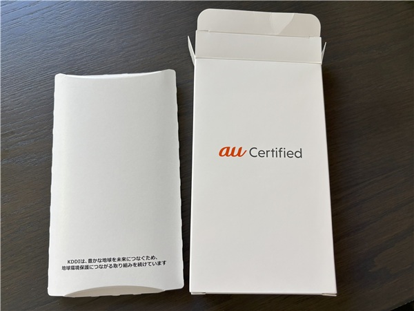 iPhone　中古　iPhone 14 Proの梱包を開封