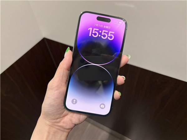iPhone 14 Pro　レビュー　iPhone 14 Proのディスプレイ